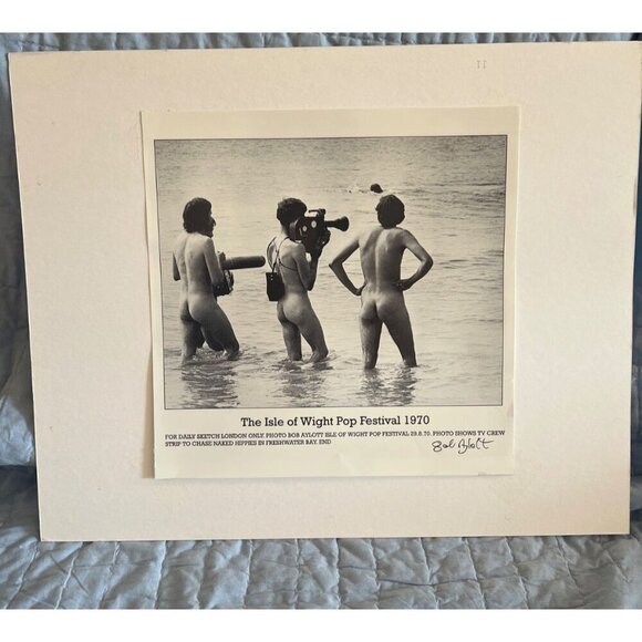 Daily Sketch London photo Isle of Wight 1970 Pop Festival signed Bob Ayllott - Picture 3 of 6